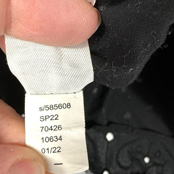 4 for $40 SALE! LOFT Eyelet Smocked Neck Flutter Sleeve Top, Black, Size M - Picture 7 of 11